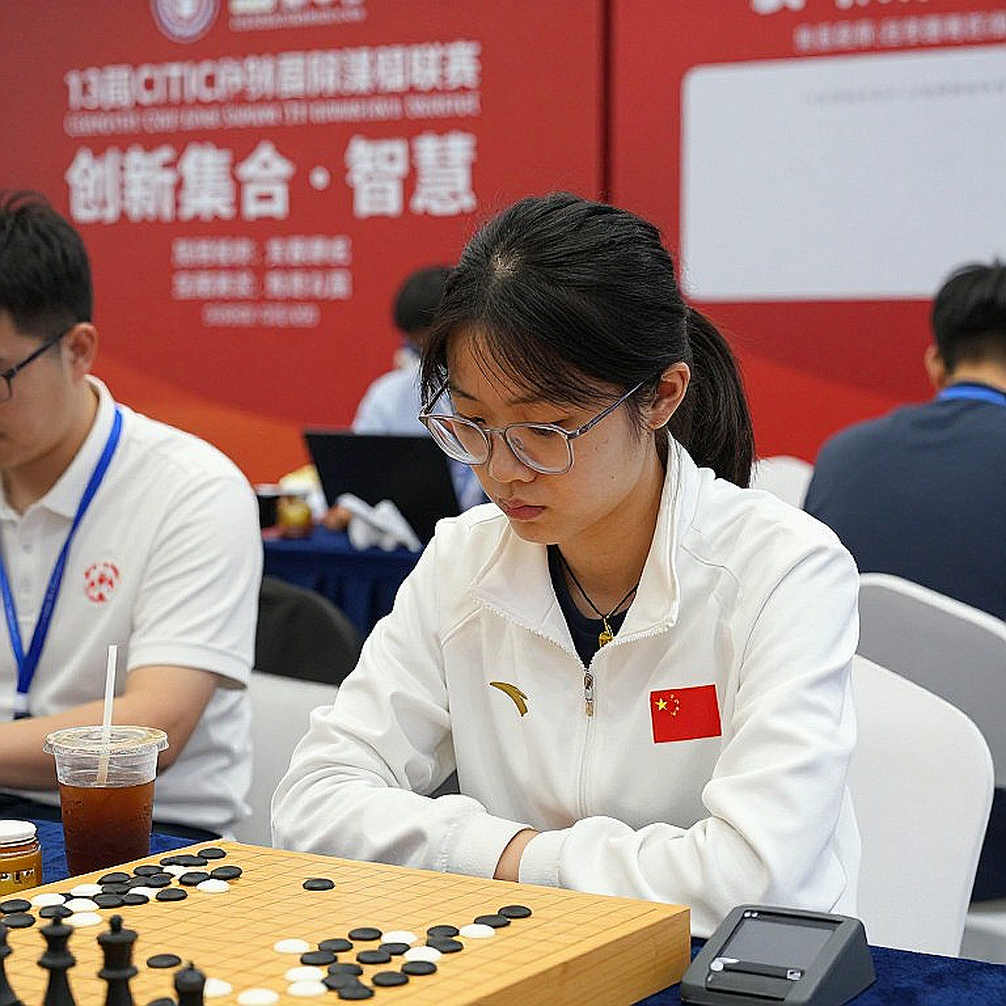 Cú tranh cãi Musk - Chess.com trên X: AI có giải mã cờ vua hay không? Phân tích cú chạm trán giữa công nghệ và di sản thể thao trí tuệ Việt Nam